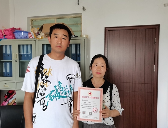 淮南市民慷慨解囊助灾区1