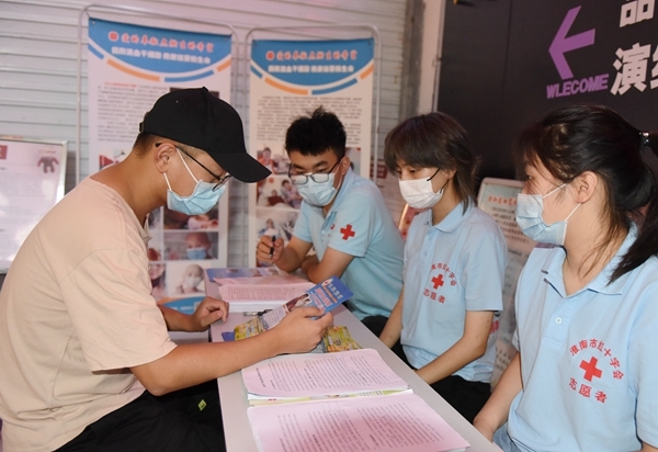 18岁，他们送给自己一份最好的成人礼2