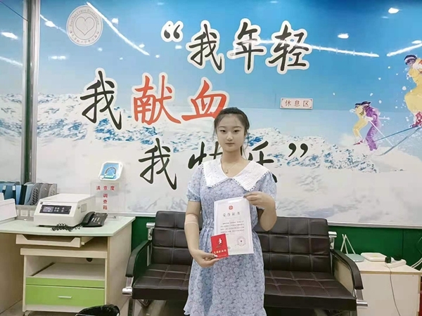 18岁，他们送给自己一份最好的成人礼24