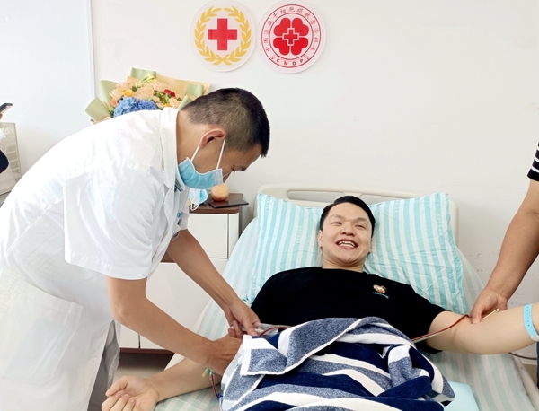 24岁小伙跨越4省为了2岁患儿再造生命奇迹自己没有遗憾4