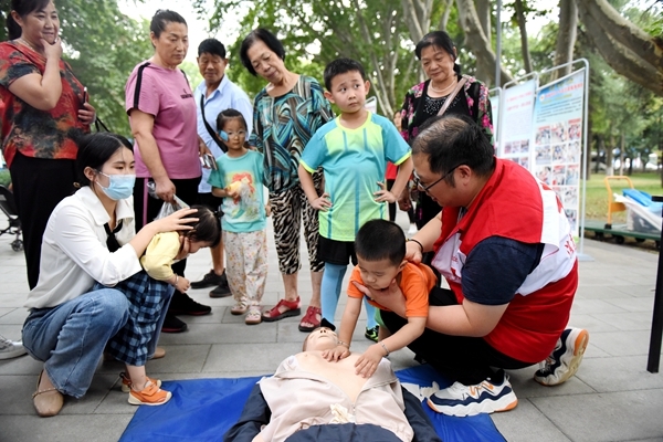 人人学急救 人人可当急救英雄11