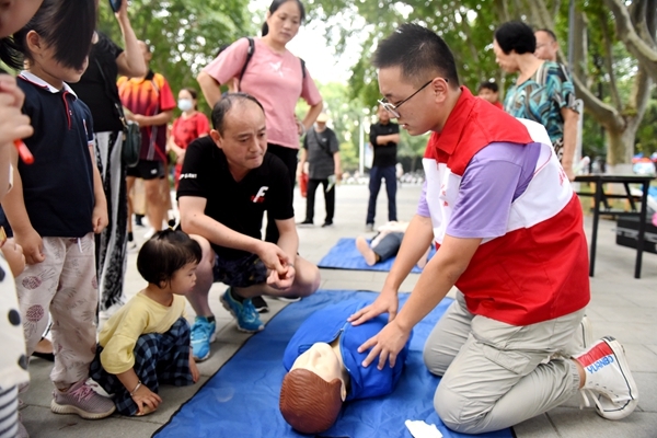 人人学急救 人人可当急救英雄6