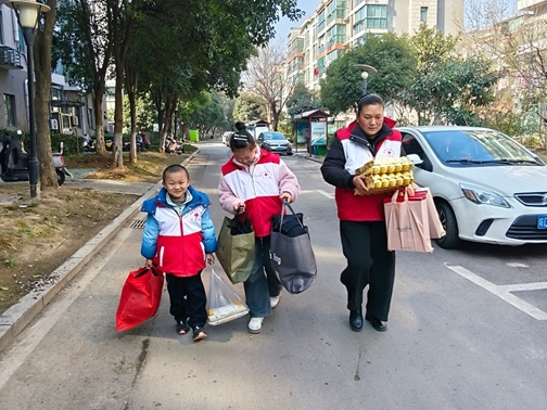 5d7eb44c7dedada9f1f7a313ba5ff796