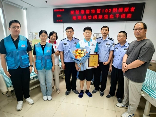 铁肩担道义 热血护生命——警察赵瑞完成一场特别的“生命出警” 